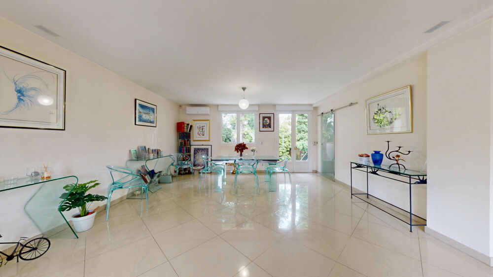 Vente Maison VILLEMOMBLE PETIT RAINCY MAISON FAMILIALE CONTEMPORAINE AVEC JARDIN ET GARAGE XXL 160 m2 Villemomble