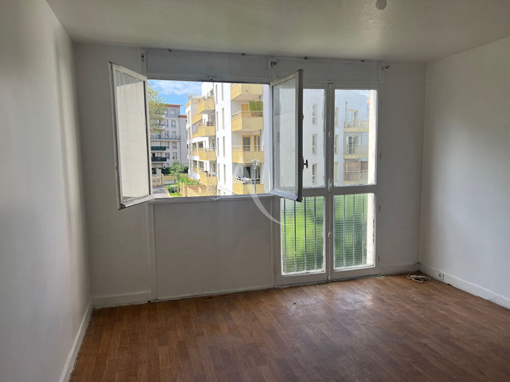 Vente Appartement Appartement Aubervilliers 4 pièce(s) 61 m2 Aubervilliers