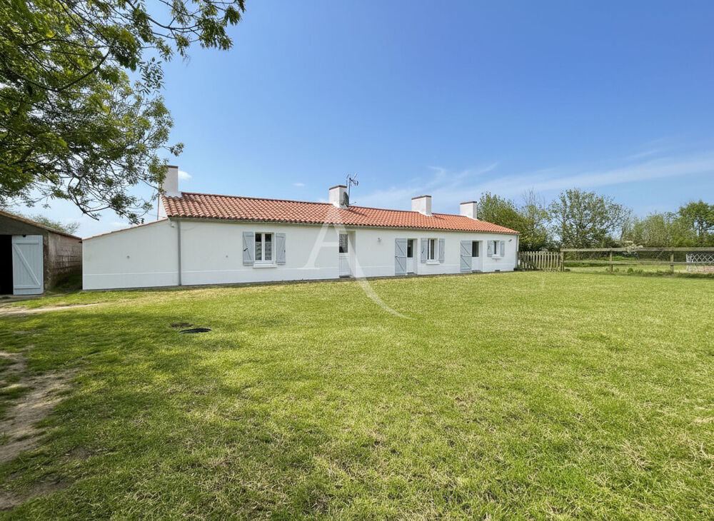 Coup de coeur : longère rénovée avec vue imprenable et 1,5 hectare
