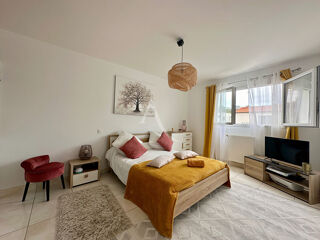  Maison  vendre 4 pices 145 m