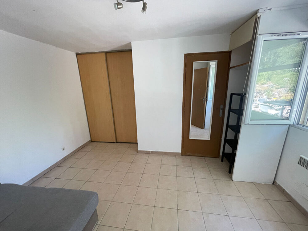 Location Appartement Appartement T2 de 29 m² - Cadre campagne, calme et nature ? Les Milles Aix en provence