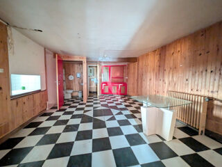  Immeuble � vendre 3 pi�ces 141 m�