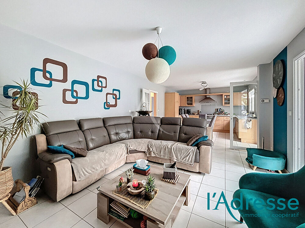 Maison Mayenne 7 pièce(s) 165 m2