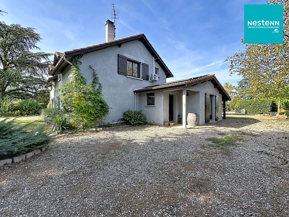 Vente Maison Propriété familiale à Bonson - 4 chambres - parcelle de 2335m² avec piscine - garage double Bonson