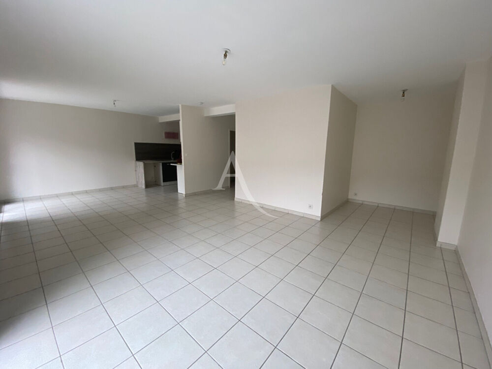 T4 93m² ST CYPRIEN - PARKING + BALCON