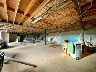  Immeuble � vendre 7 pi�ces 831 m�