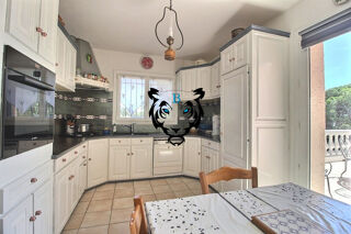  Maison  vendre 6 pices 161 m