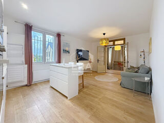  Appartement à louer 3 pièces 48 m²
