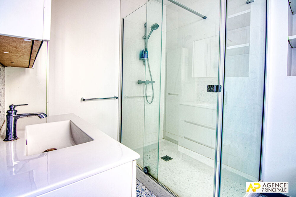 à vendre  Appartement Versailles (78000)