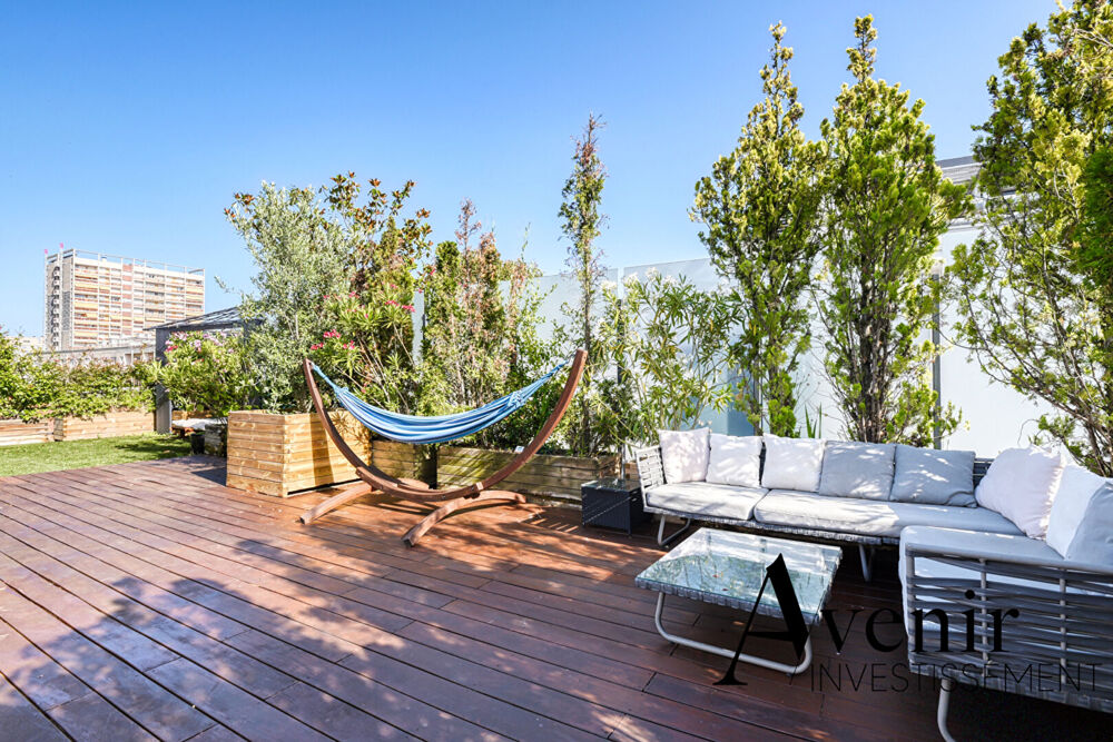 Penthouse d'exception 172m2 - Terrasse de 300m2 - Dernier étage - Climatisé - Garage double - Lyon 6ème