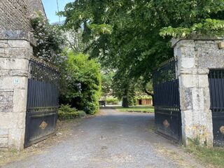  Villa � vendre 11 pi�ces 405 m�