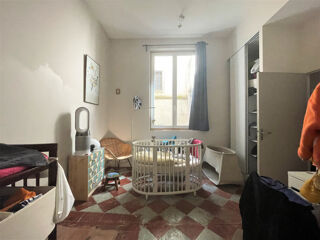  Appartement à louer 3 pièces 87 m²