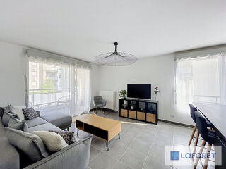  Appartement à louer 3 pièces 61 m²