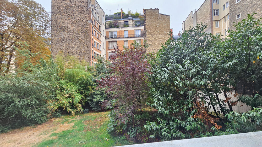 Vente Appartement BEAU ET GRAND STUDIO VUR SUR JARDIN Paris 16