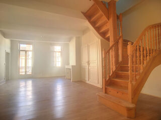  Appartement  louer 3 pices 101 m