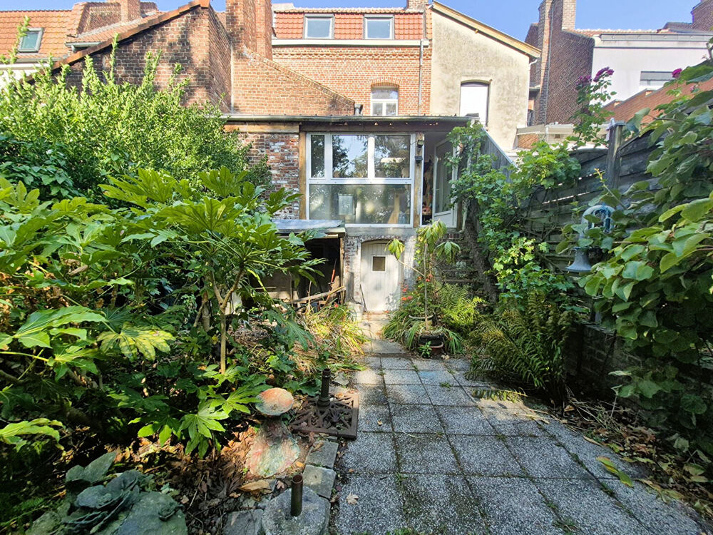 Vente Maison Maison de ville de caractère de 140m² à Béthune. Bethune