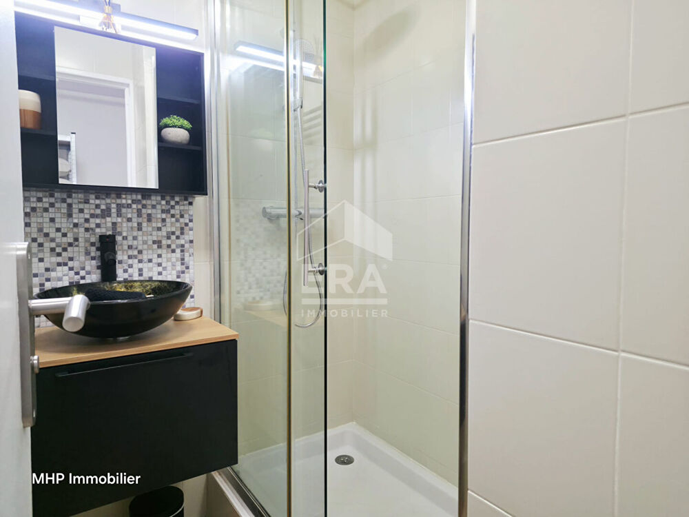 Location Appartement Studio Meublé de 23m² à Antibes - Bail SAISONNIER Antibes