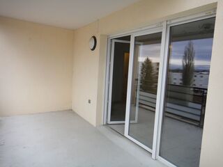 Appartement à louer 4 pièces 80 m²