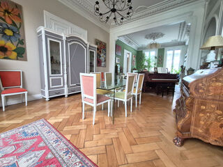  Maison � vendre 8 pi�ces 332 m�