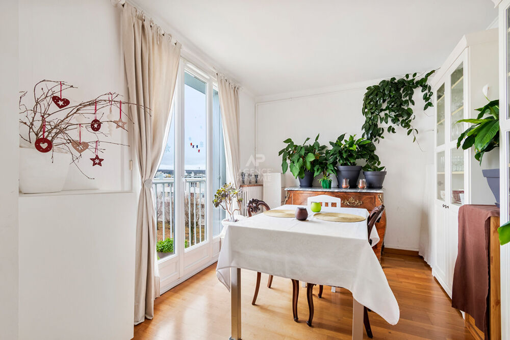Vente Appartement Appartement Saint Germain En Laye 4 pièce(s) 64.69 m2 Saint germain en laye