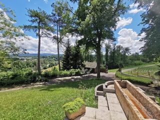  Maison  vendre 11 pices 261 m