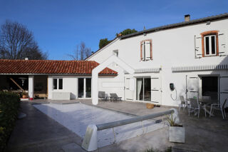  Villa � vendre 9 pi�ces 295 m�