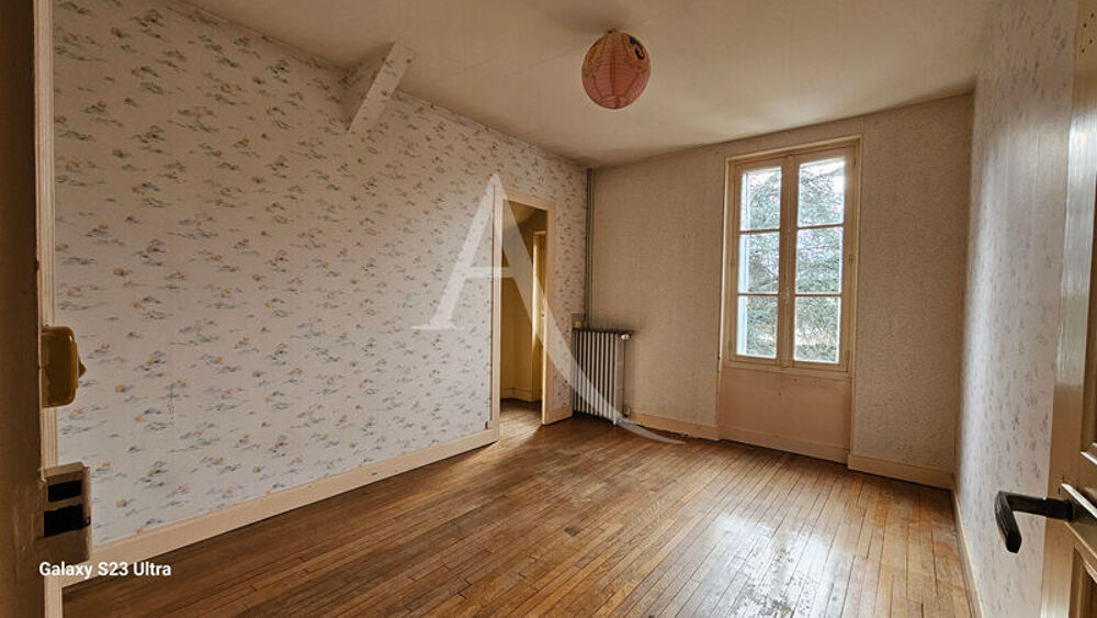 Vente Maison EN VENTE - 2 H PARIS - COSNE SUR LOIRE - Maison sur sous-sol comprenant 2 appartements. Cosne cours sur loire