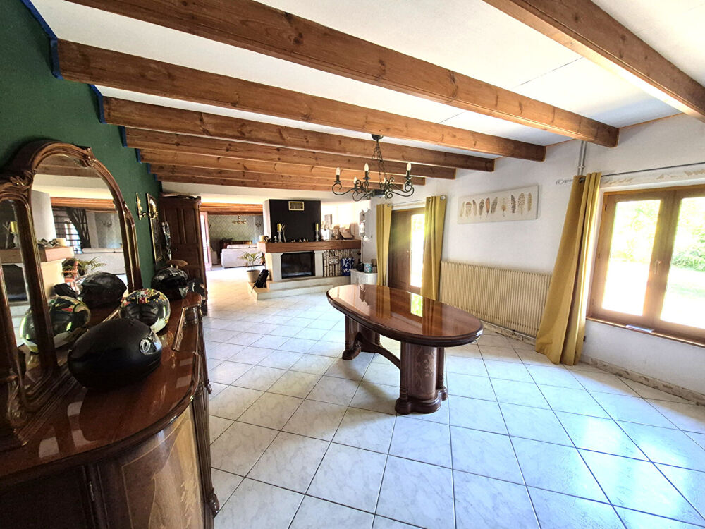 Vente Maison Longère Coulomby 5 pièce(s) 180 m2 Coulomby
