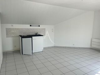 Appartement  louer 2 pices 1 m