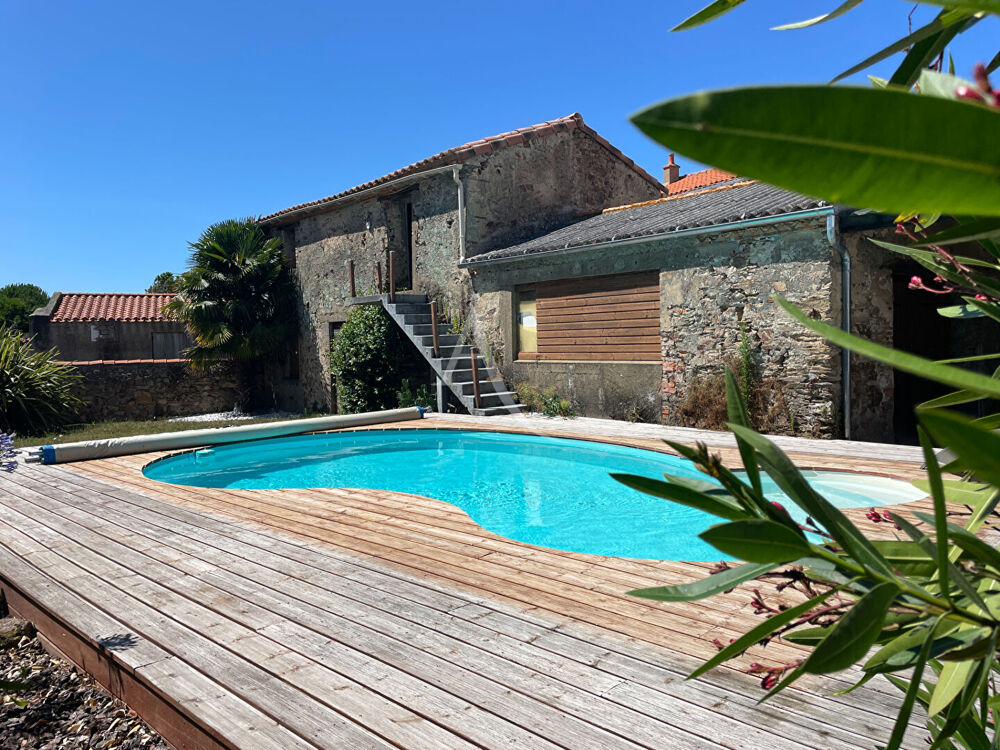 Location Maison LOCATION Maison Vairé  6 pièces - 167 m² Vaire