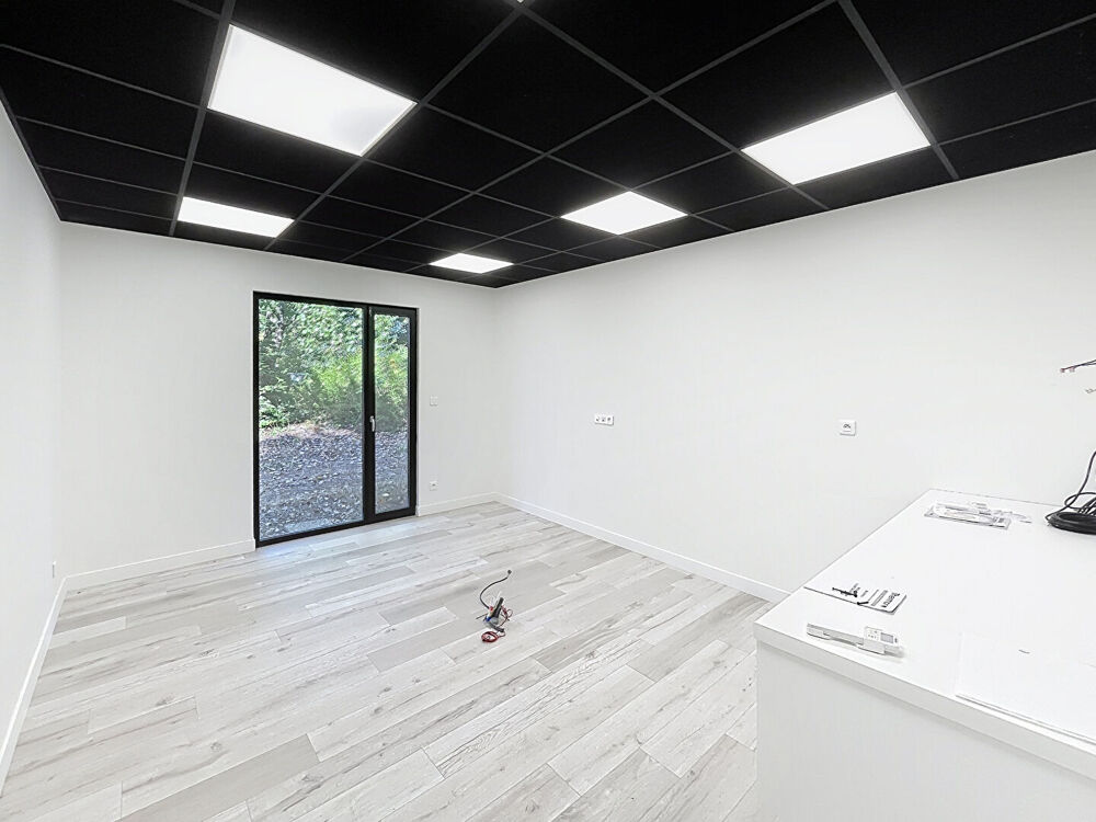   Bureaux Redon 150 m2 avec stationnement privatif Redon