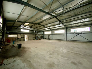  Immeuble à vendre 2 pièces 400 m²