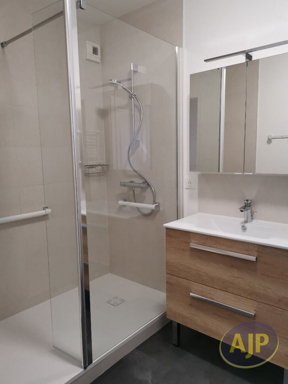 Vente Appartement Appartement Les Gonds 2 pièce(s) 42.93 m2 Les gonds