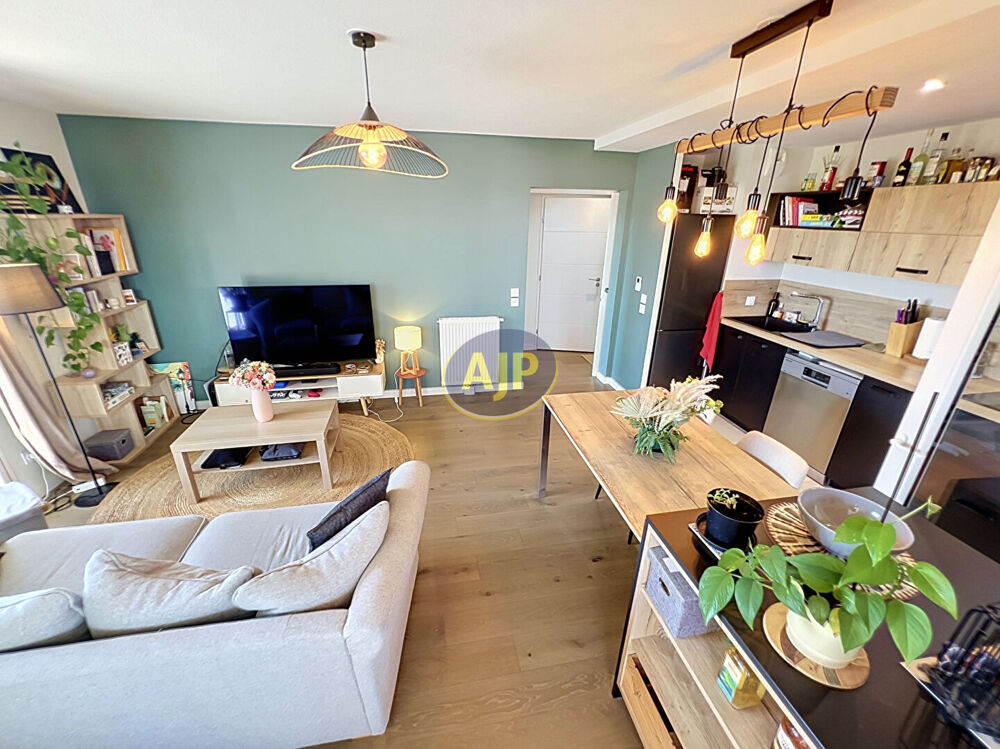 Vente Appartement Appartement Merignac 3 pièce(s) Tram A - Terrasse Merignac