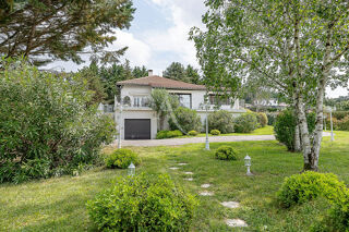  Maison à vendre 8 pièces 340 m²