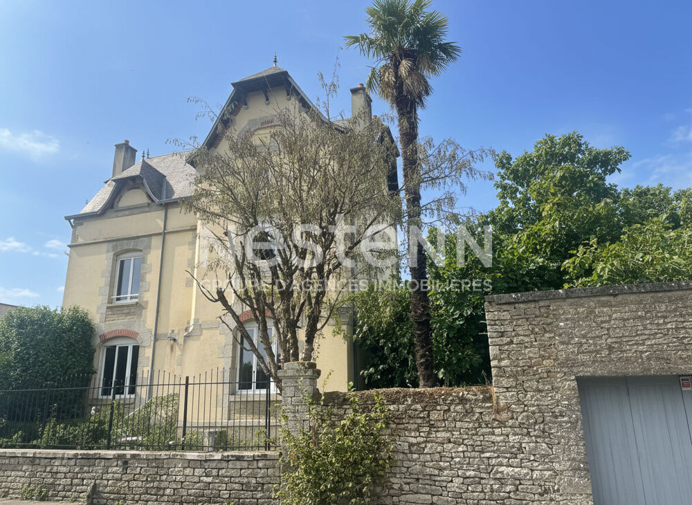 Vente Maison Maison de maître à Questembert avec jardin et charme des années 30 ? 177 m² - jardin 500 m² ? 7 chambres Questembert