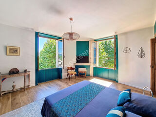  Villa � vendre 15 + pi�ces 443 m�