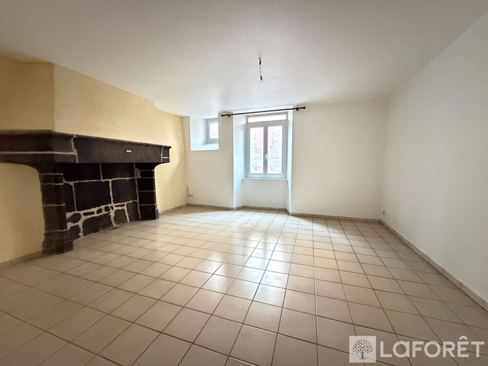 Appartement Saint Flour 4 pièce(s) 122m2