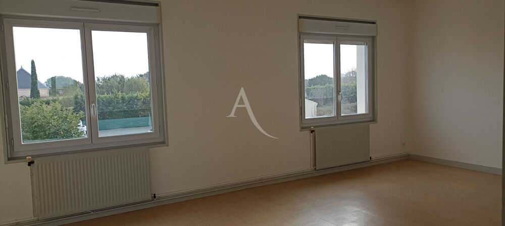Appartement Saint Jean D Angely 4 pièce(s) 78 m2
