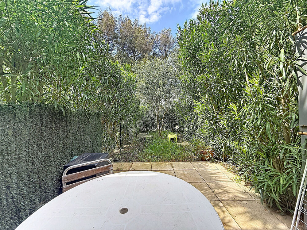 Vente Appartement Appartement T1 à vendre à La Ciotat avec terrasse et piscine La ciotat