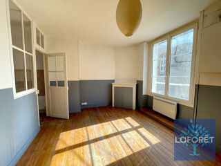  Appartement à louer 2 pièces 35 m²