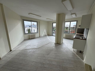  Appartement à louer 3 pièces 66 m²