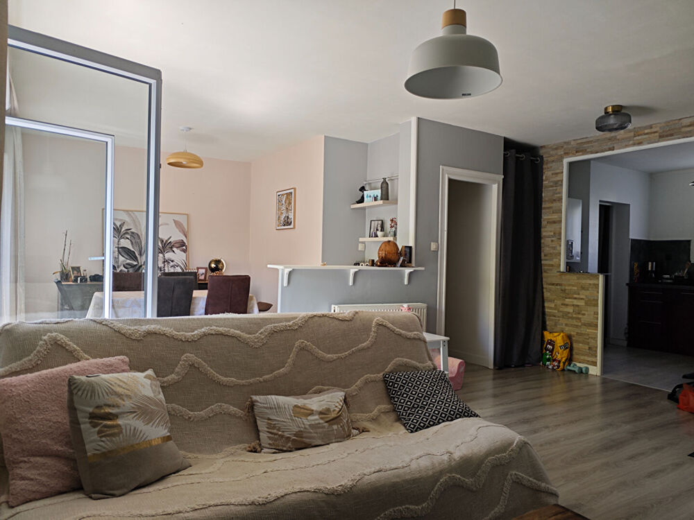 Vente Appartement Appartement Tonnay Charente 3 pièce(s) 71.65 m2 Tonnay charente