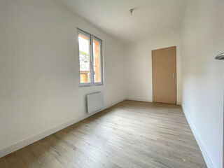  Appartement à louer 2 pièces 35 m²