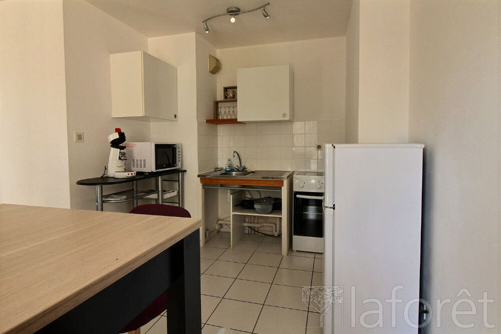 QUIMPER - KERFEUNTEUN - APPARTEMENT T2 MEUBLé