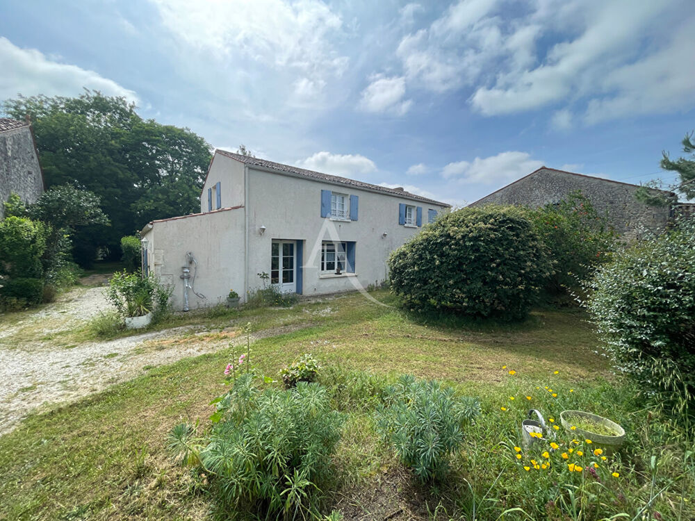 Maison Saint Agnant 5 pièce(s) 148 m2
