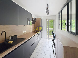  Appartement à louer 3 pièces 70 m²