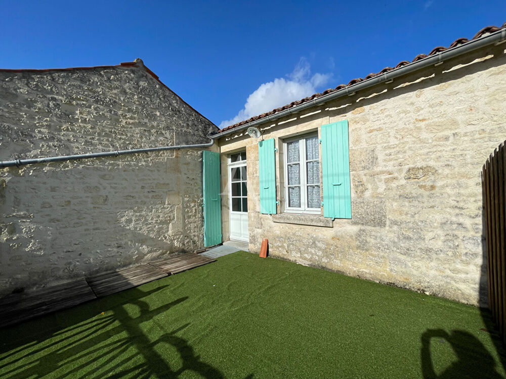 Location Appartement Appartement Fontenay Le Comte 1 pièce(s) Fontenay le comte