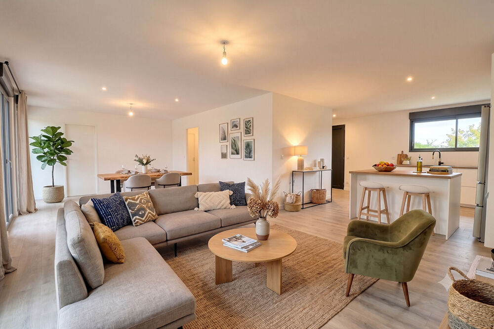 Appartement Craponne 5 pièces 137 m2, pas de vis à vis, bien placé, parkings et terrasse