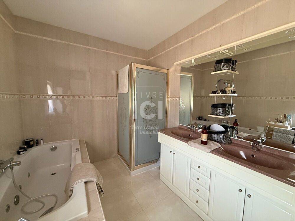 à vendre  Maison Frossay (44320)
